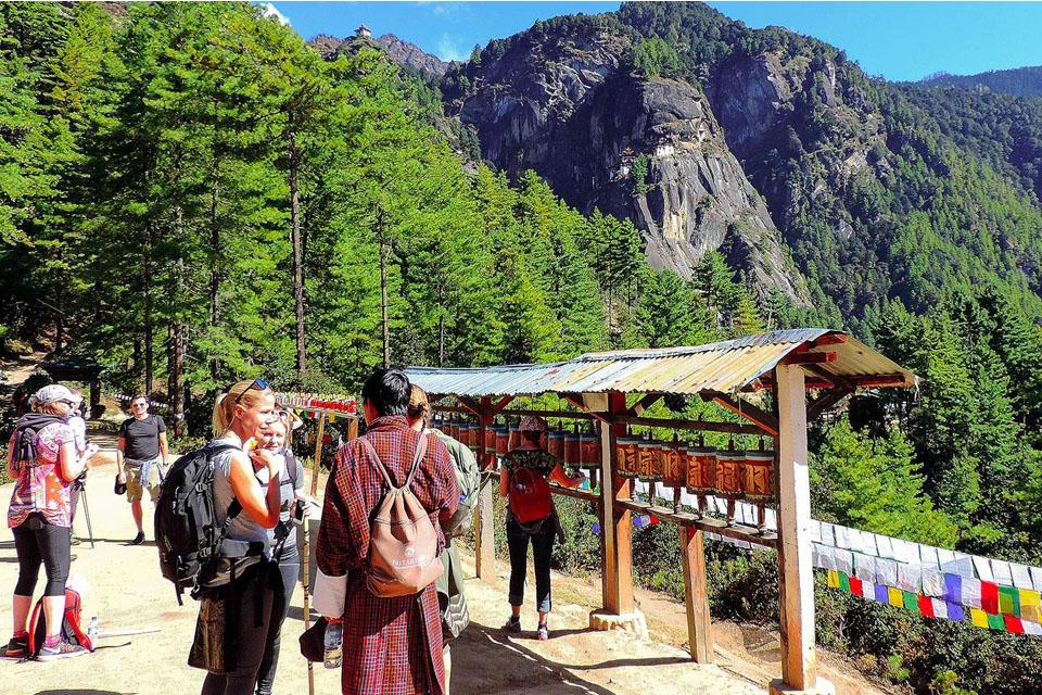 Bhutan, Nepal & Tibet Cultural Tour, 09 Nights/10 Days