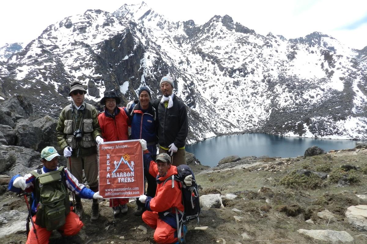 Gosaikunda lake trek team