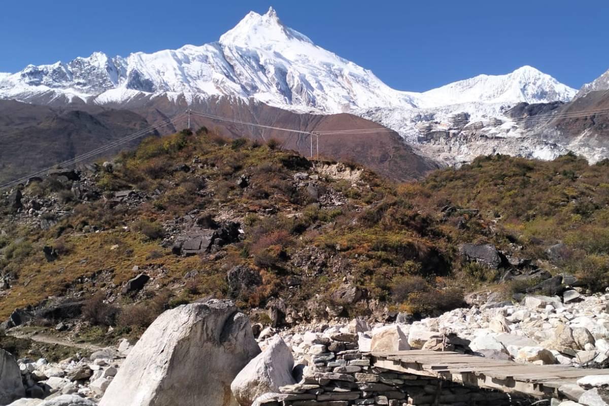 mt-manaslu-nepal